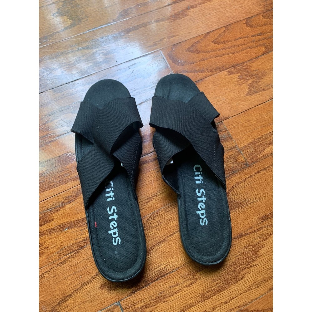 Citi Steps Black Flat Slippers Size 10